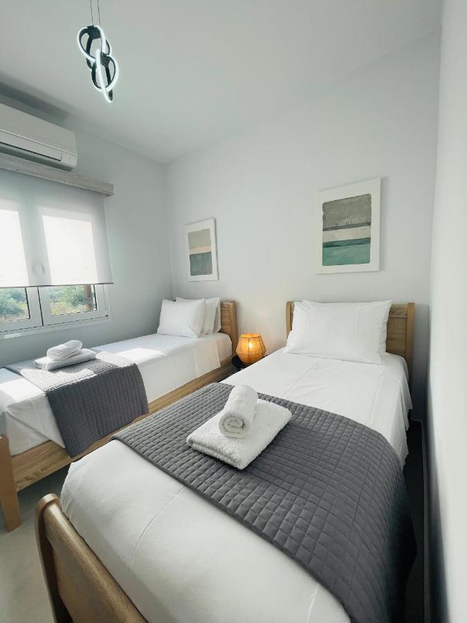 Villa Rodelia 1 โรดา ภายนอก รูปภาพ