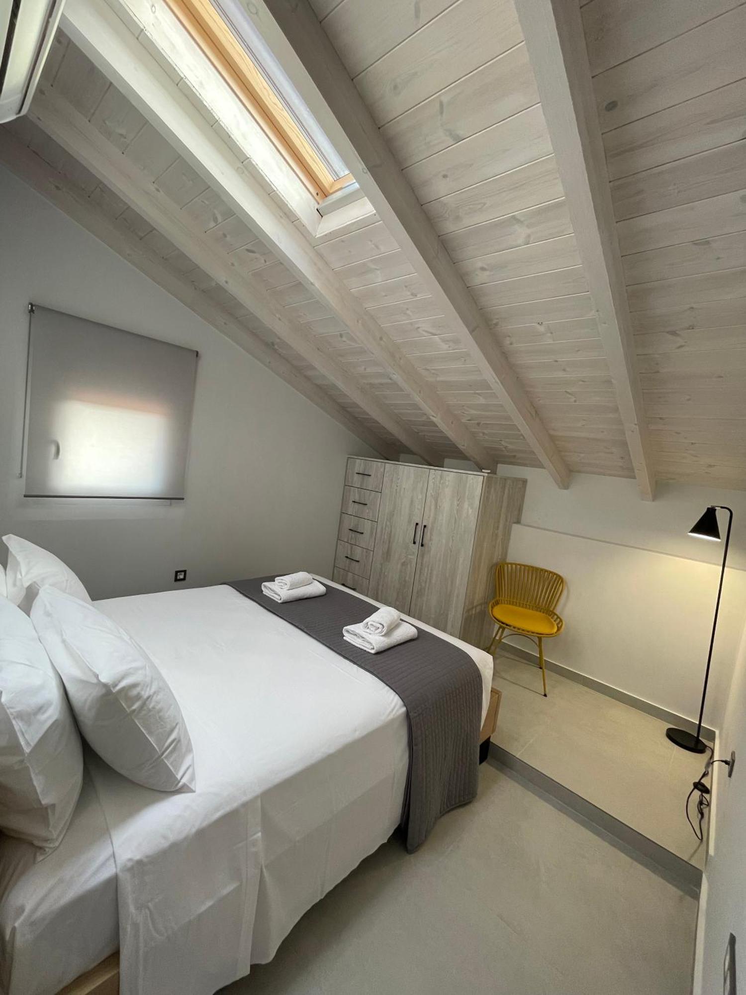 Villa Rodelia 1 โรดา ภายนอก รูปภาพ